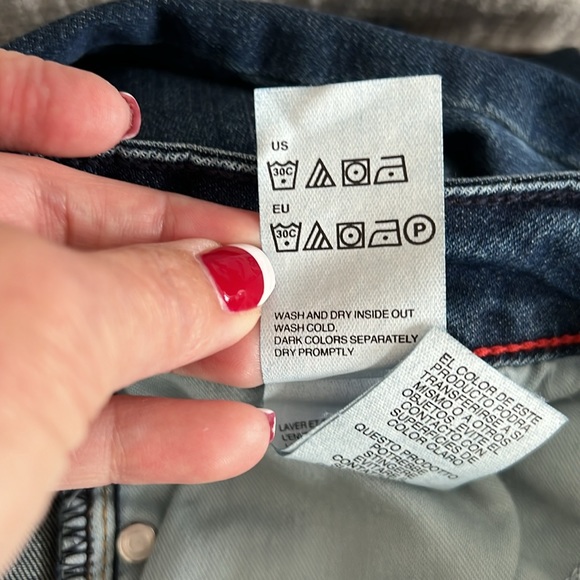 Tommy Hilfiger Jeans Size 6 Ladies measurements in photos excellent condition. - Picture 8 of 14
